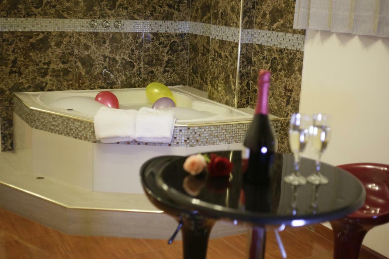 Puno Victoria Suites Eksteriør billede
